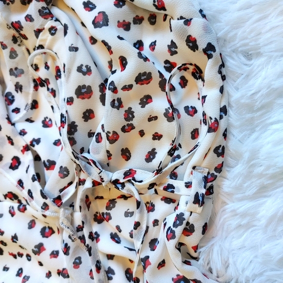 She + Sky || Flowy Wrap Dress with Tie Detail & Flutter Neckline, Size L - Picture 5 of 7